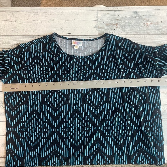 LulaRoe Teal and Black Irma Tunic Top XXS - Picture 7 of 8